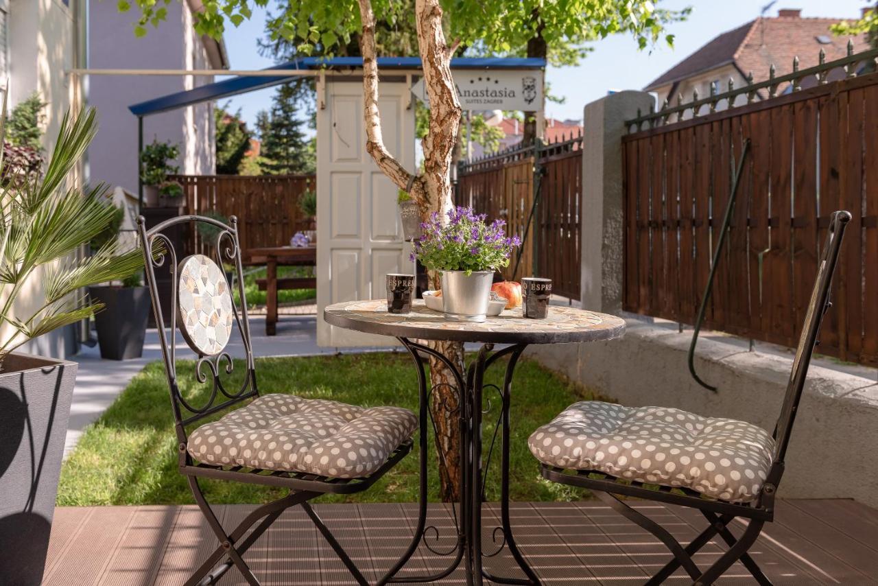 Rooms Mira By Anastasia Zagreb Exterior photo