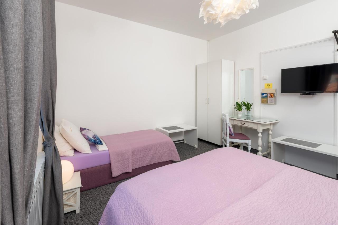 Rooms Mira By Anastasia Zagreb Exterior photo